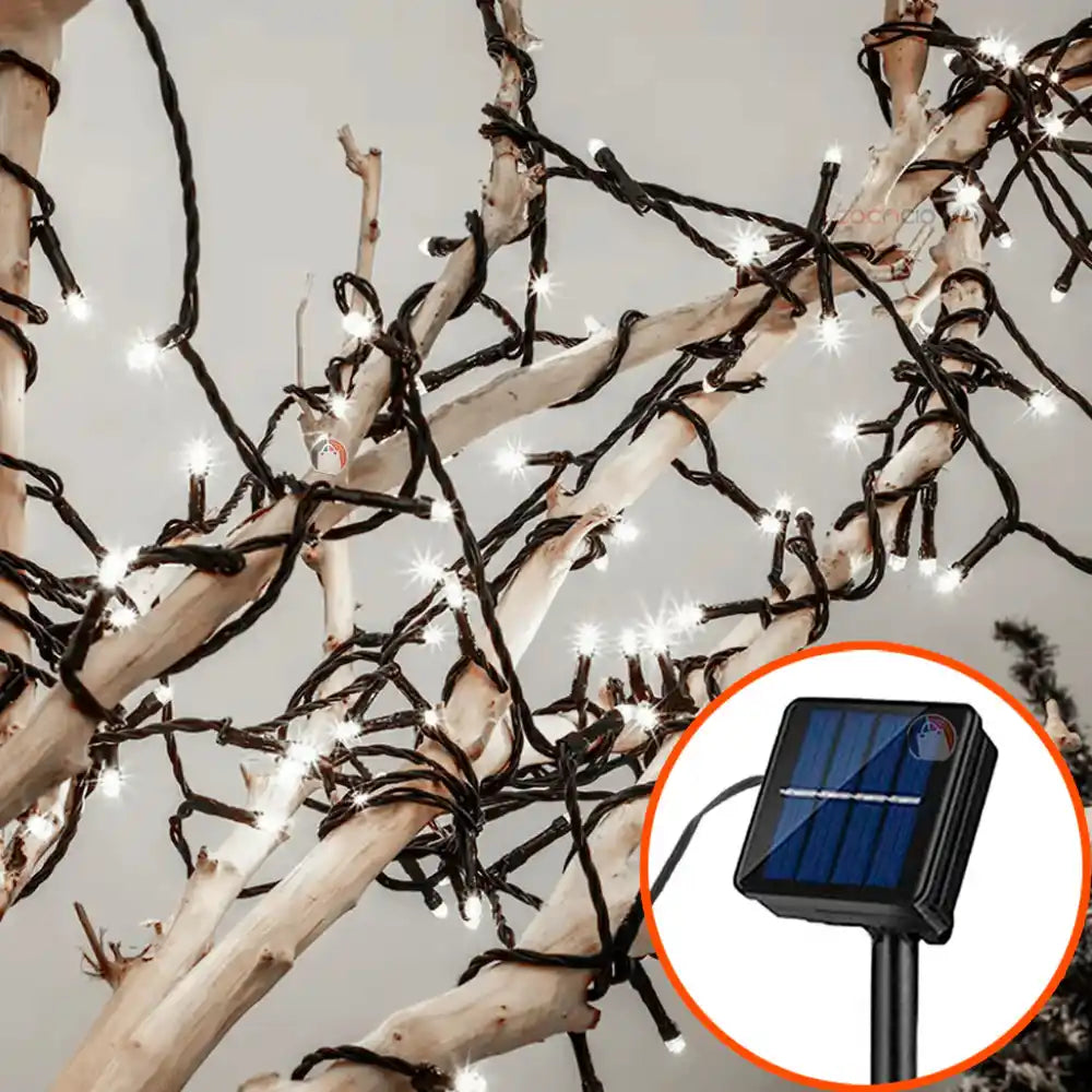 Ilumina tu Navidad sin cables ni complicaciones: Cadena Solar 100 LED para exterior 12 metros