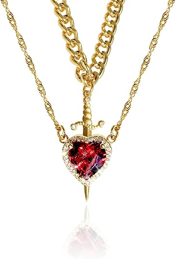 Collar Corazón & Espada 💞 El símbolo de un amor que elige quedarse. Se envía entre dorado y plateado al azar con caja de regalo.