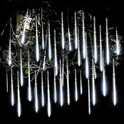 Luces de Lluvia de Meteoros™ – Vienen en colores blanco y amarillo, se envian al azar.